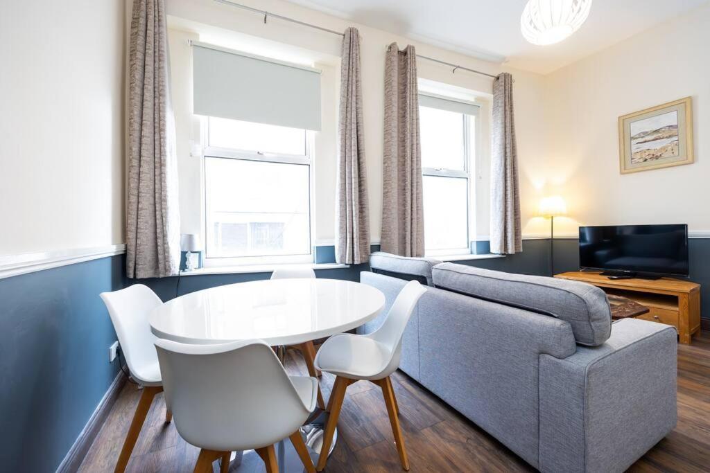 Homely 1 Bedroom Apartment In Smithfield, Дъблин Екстериор снимка