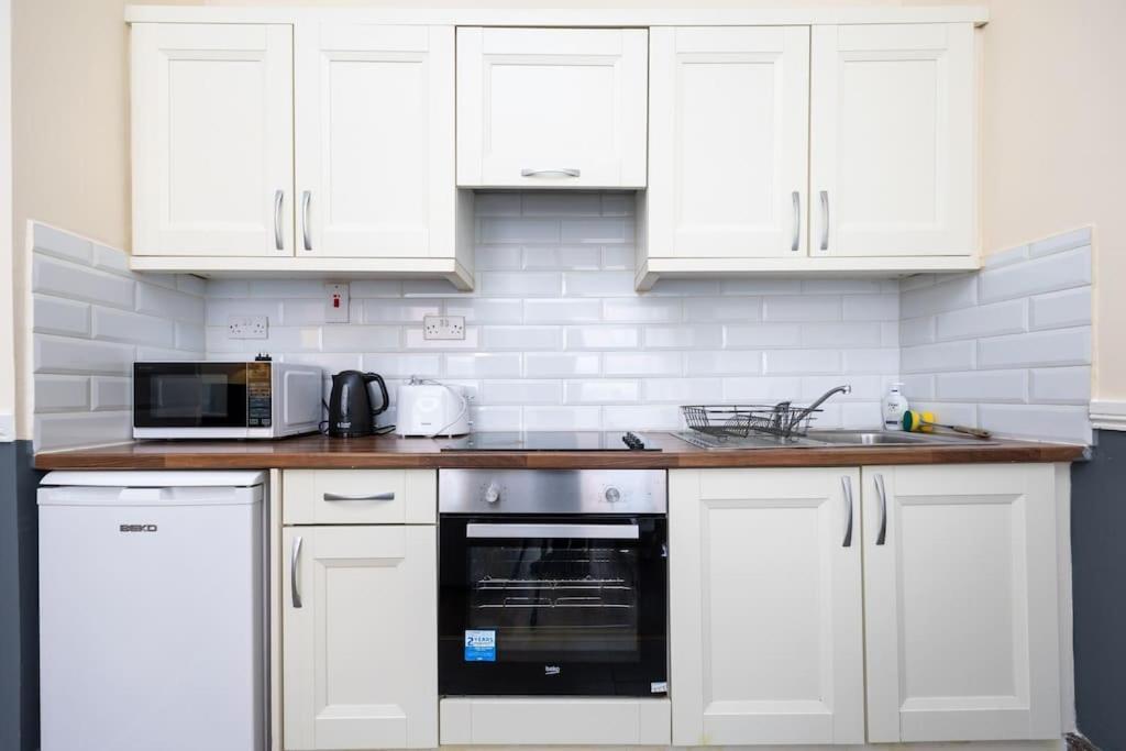Homely 1 Bedroom Apartment In Smithfield, Дъблин Екстериор снимка