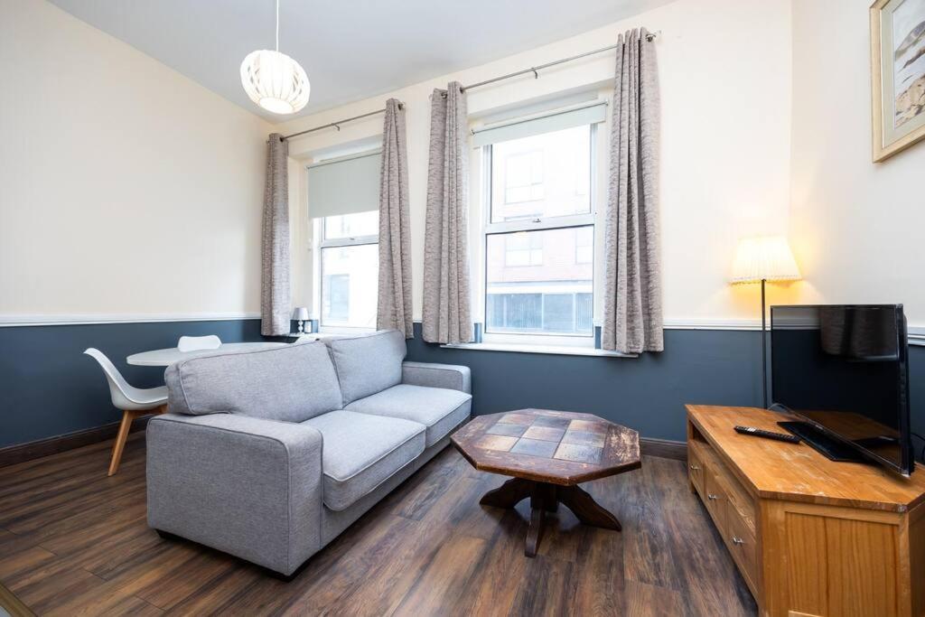 Homely 1 Bedroom Apartment In Smithfield, Дъблин Екстериор снимка